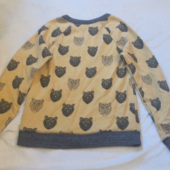 Bear sweatshirt - Picture 2 of 3